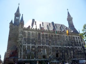 Aachen: Mehr Bürgerservice mit neuem Personalausweis. (Foto: K21 media AG)