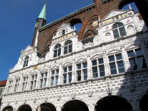 In der Hansestadt Lübeck kommt jetzt das Bürger- und Ratsinformationssystem ALLRIS zum Einsatz.