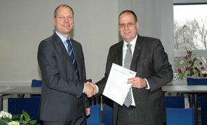 Egelsbach und ekom21 vereinbaren Zusammenarbeit für das Projekt „Gemeindeverwaltung 2018“.