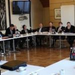 Bürgermeisterinnen und Bürgermeister zeichneten ihre Geschäftsanteile an der Vogelsberger Breitband GmbH.