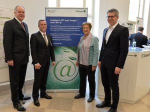 BMWi schließt Projekt IT2Green ab.