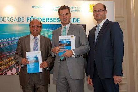 In der Gemeinde Schorndorf ist das erste Hochgeschwindigkeitsnetz nach der neuen Förderrichtlinie 2014 in Bayern gestartet.