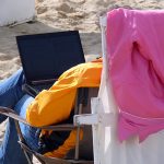 Ab August 2015 können Bürger ihre Steuerbescheide auch im Urlaub über das Internet abrufen.