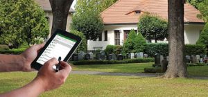 Spart Zeit: Grabstellen mobil kontrollieren.