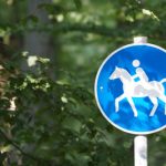 Im Rhein-Kreis Neuss können Reitplaketten jetzt online beantragt werden.