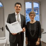 Saarlands Ministerpräsidentin Annegret Kramp-Karrenbauer verlieh den Titel eines Technologierats an Unternehmer David Zimmer