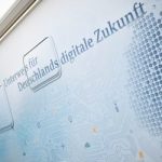 Unterwegs für Deutschlands digitale Zukunft: Das Informationsmobil der Roadshow Breitband@Mittelstand.