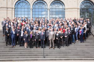 Zur sechsten 115-Teilnehmerkonferenz kamen Vertreter des Bundes