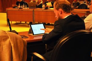 Der Rat der Stadt Wolfsburg arbeitet künftig digital.