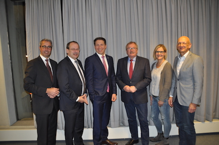 Citkomm und KDZ Westfalen-Süd fusionieren Anfang 2018 zum gemeinsamen Zweckverband Südwestfalen-IT.