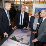 Der interaktive Tisch im Haus Püllen bietet Platz für bis zu vier Besucher