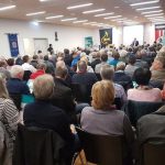 Bürger des Gemeindeverwaltungsverbands Meersburg informierten sich über den aktuellen Ausbaustand der Breitband-Versorgung.