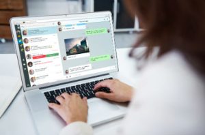 Der Messenger SIMSme lässt sich jetzt auch vom Desktop aus nutzen.