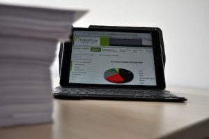 In Meckenheim gehört die papierbasierte Ratsarbeit der Vergangenheit an.