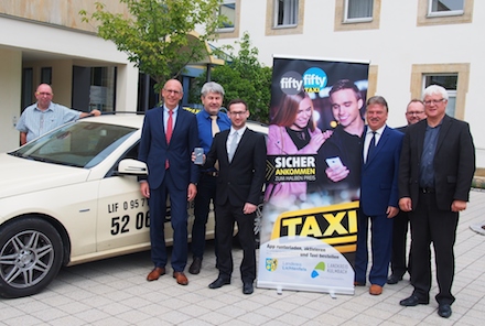 In Kooperation mit der Wirtschaft haben die Kreise Lichtenfels und Kulmbach ein neues E-Government-Projekt realisiert.