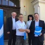 Stadt Brandis und Deutsche Glasfaser besiegeln Zusammenarbeit.