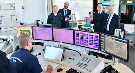 Die Feuerwehren Bochum und Herne stellen auf eine vereinheitlichte Leitstellentechnik um.