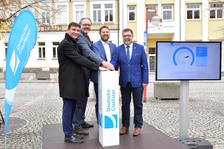 Glasfaser-Ausbau im Kreis Leipzig: Gemeinde Thallwitz ist offiziell am Netz der Deutschen Glasfaser.