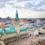 Fragen an die Verwaltung können Hamburgs Bürger jetzt auch an einen Chatbot richten.