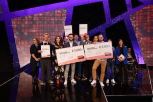 LiveEO und Polyteia gewinnen den Smart Country Startup Award.