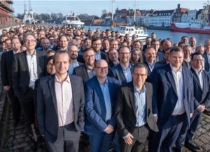 MACH AG: Mitarbeiterzahl und Umsatz auch 2019 gesteigert.