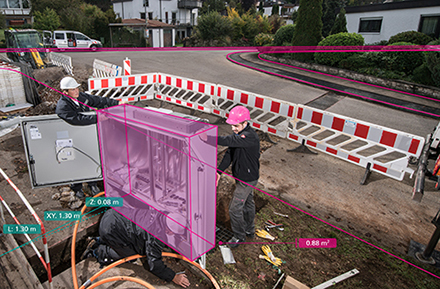 Mit Fibre3D lässt sich virtuell die genaue Position der Netzverteilerkästen bestimmen und ausmessen.