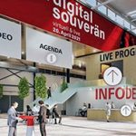 Gäste können sich virtuell durch die digitale Messehalle des IT-Dienstleisters Dataport bewegen.