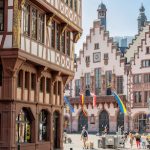 Die Stadt Frankfurt am Main will sich gemeinsam mit Darmstadt und Wiesbaden bis 2030 zum volldigitalen Leistungsanbieter entwickeln.
