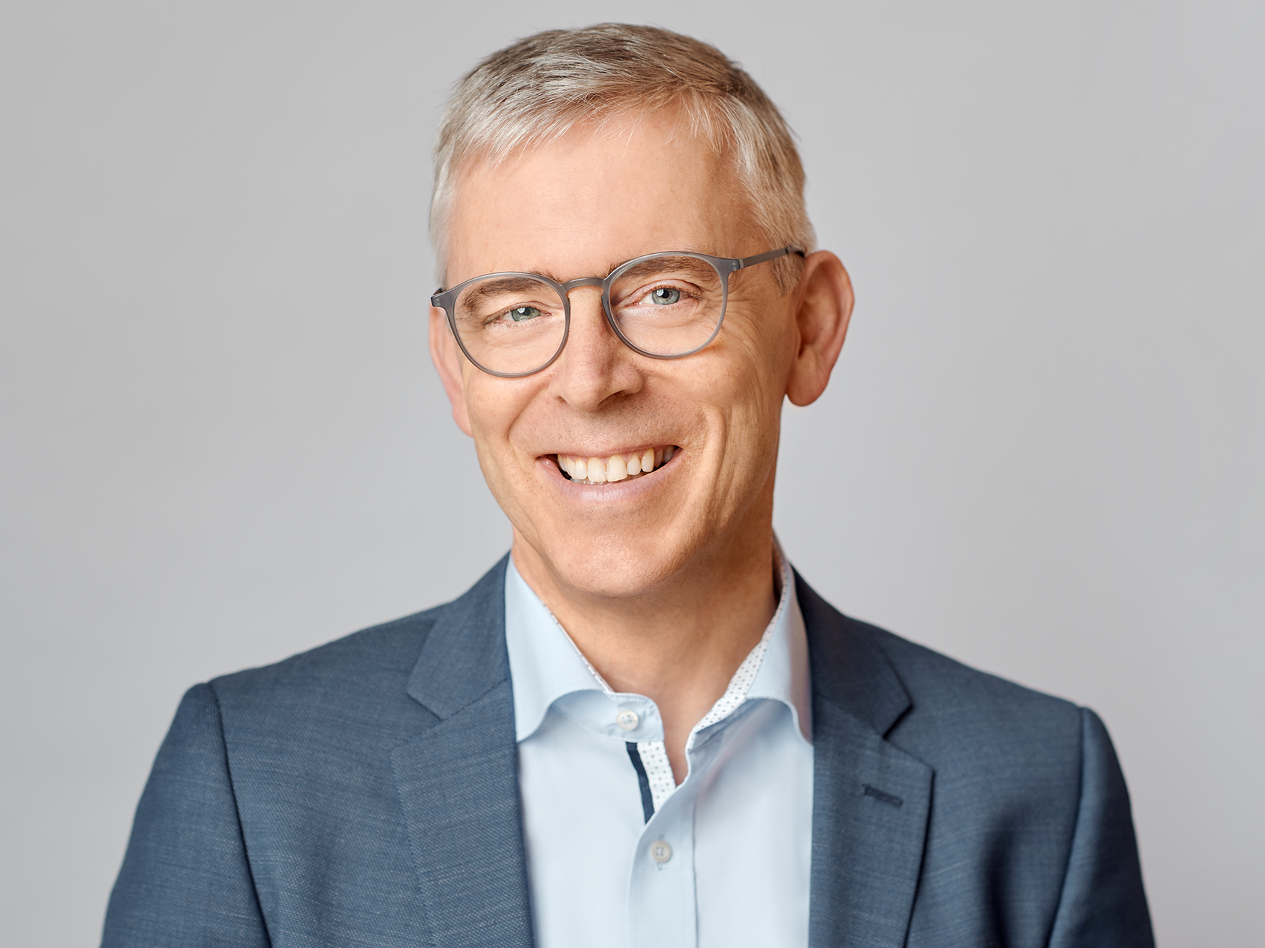 Porträtaufnahme von Peter Ganten.