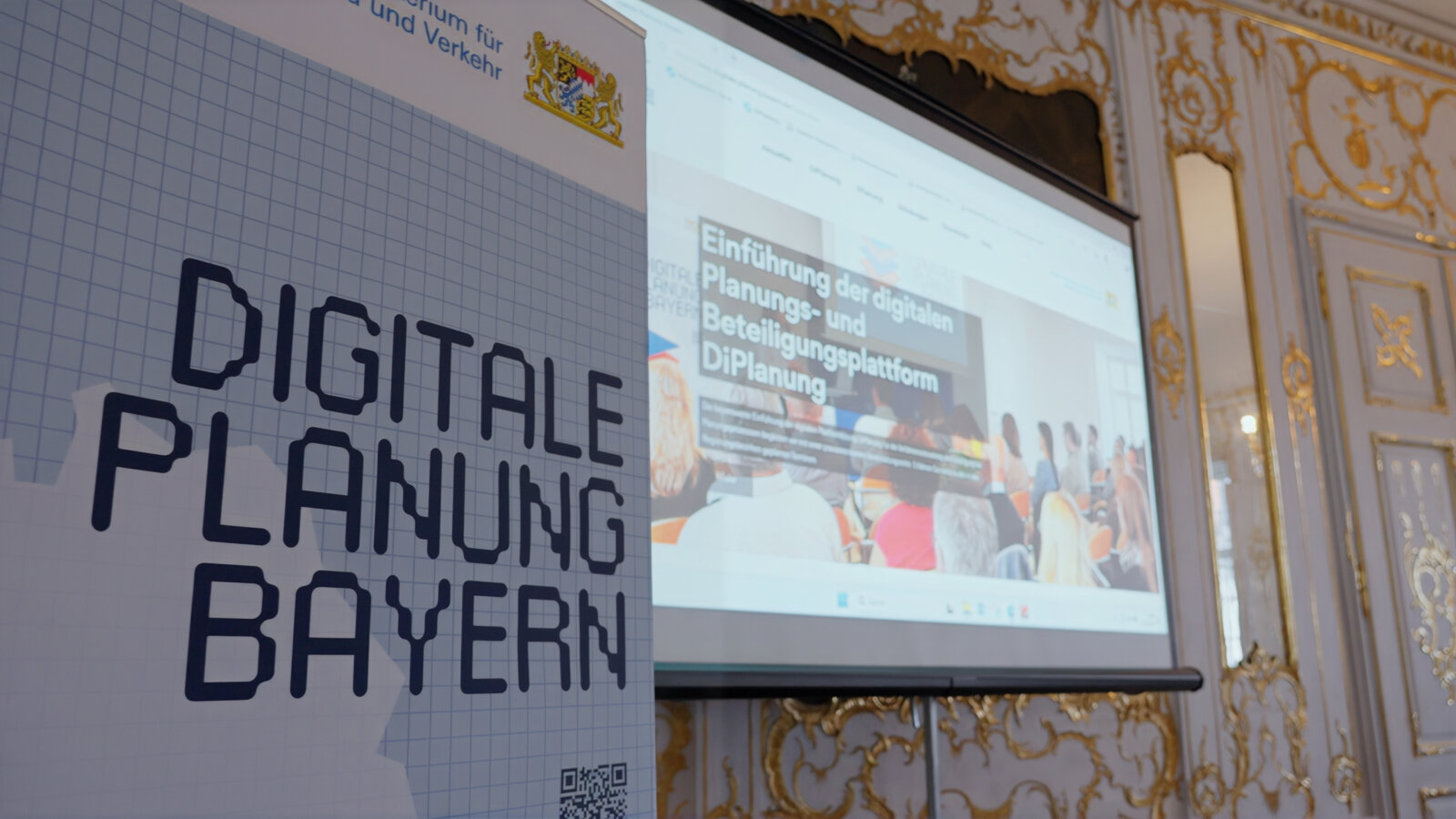Bildschirm, der die Plattform DiPlanung zeigt