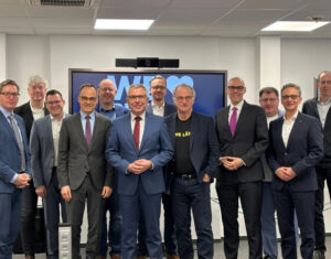 Gruppenfoto der Teilnehmenden am „Kooperationsraum für Verwaltungsmodernisierung in föderalen Strukturen“