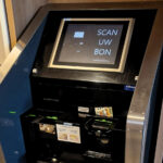 Ein Kassenautomat für Bargeld, wie er in den Niederlanden bei Behörden angeboten wird.