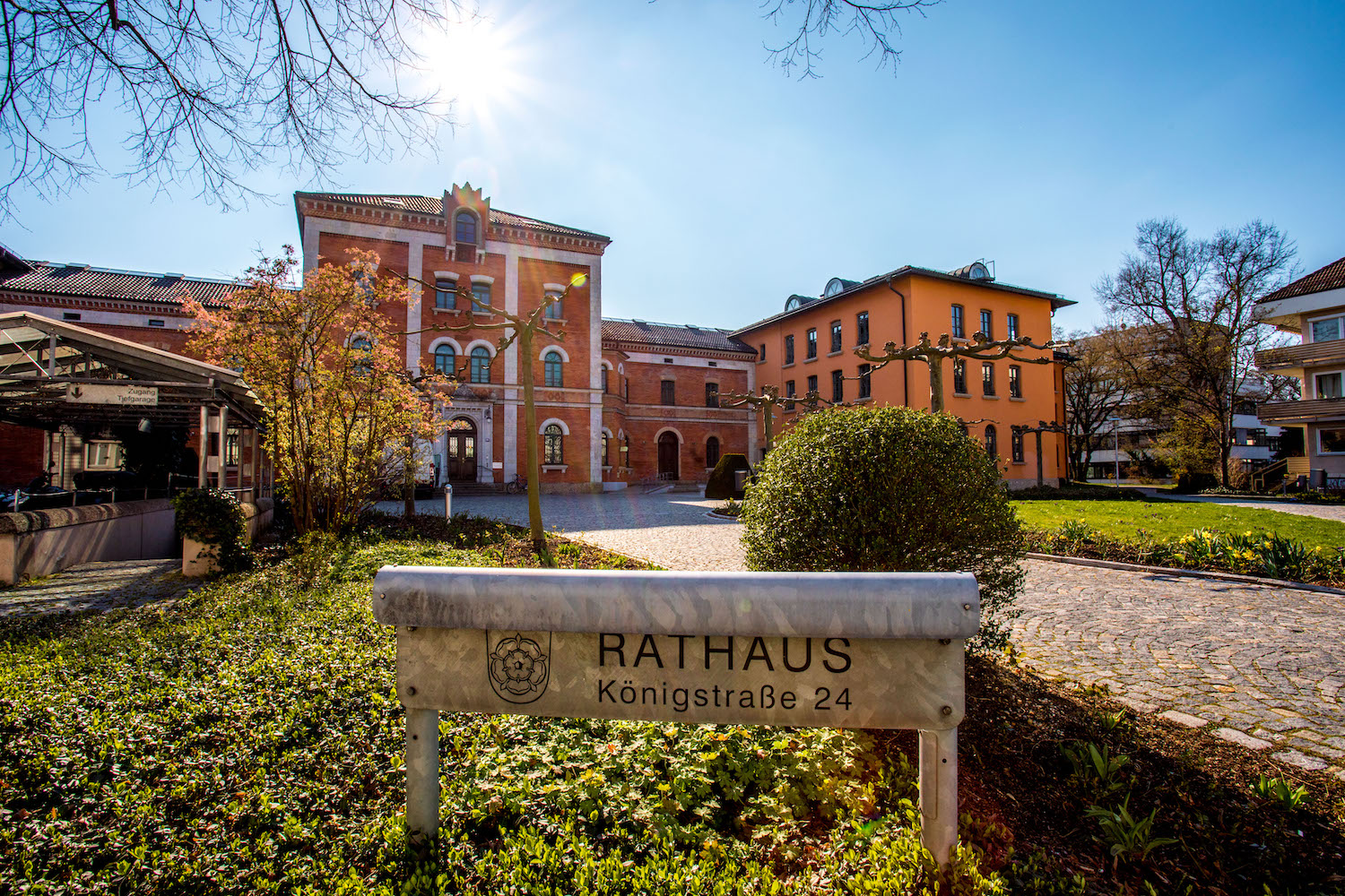 Blick auf das Rosenheimer Rathaus.