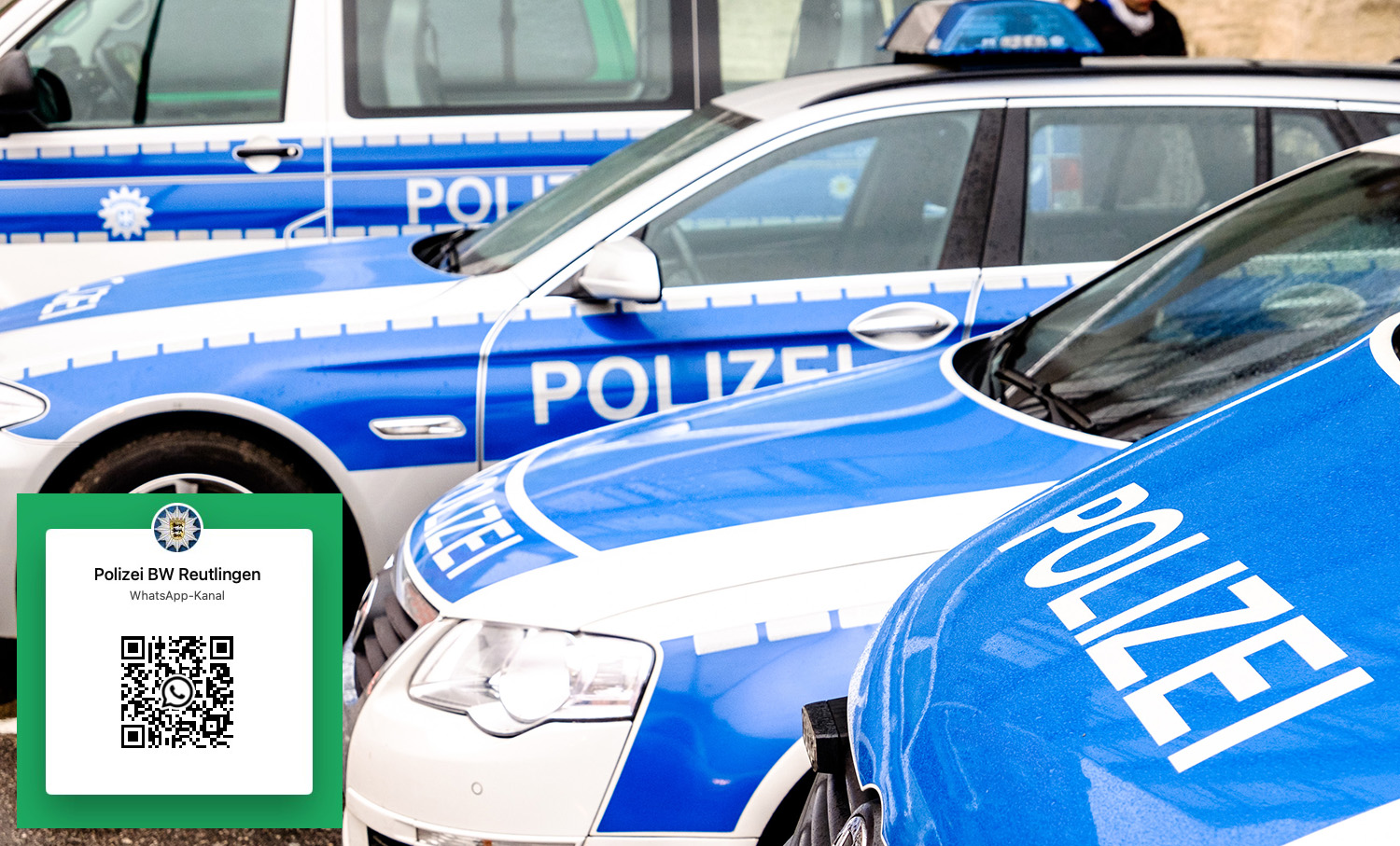 Einige abgestellte Polizei-PKWs