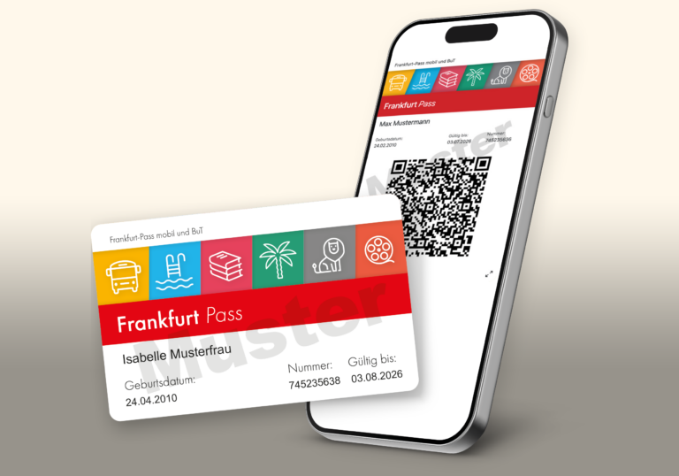 Frankfurt-Pass im Kartenformat und auf dem Smartphone