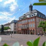 Blick auf das Rathaus der Stadt Hanau.