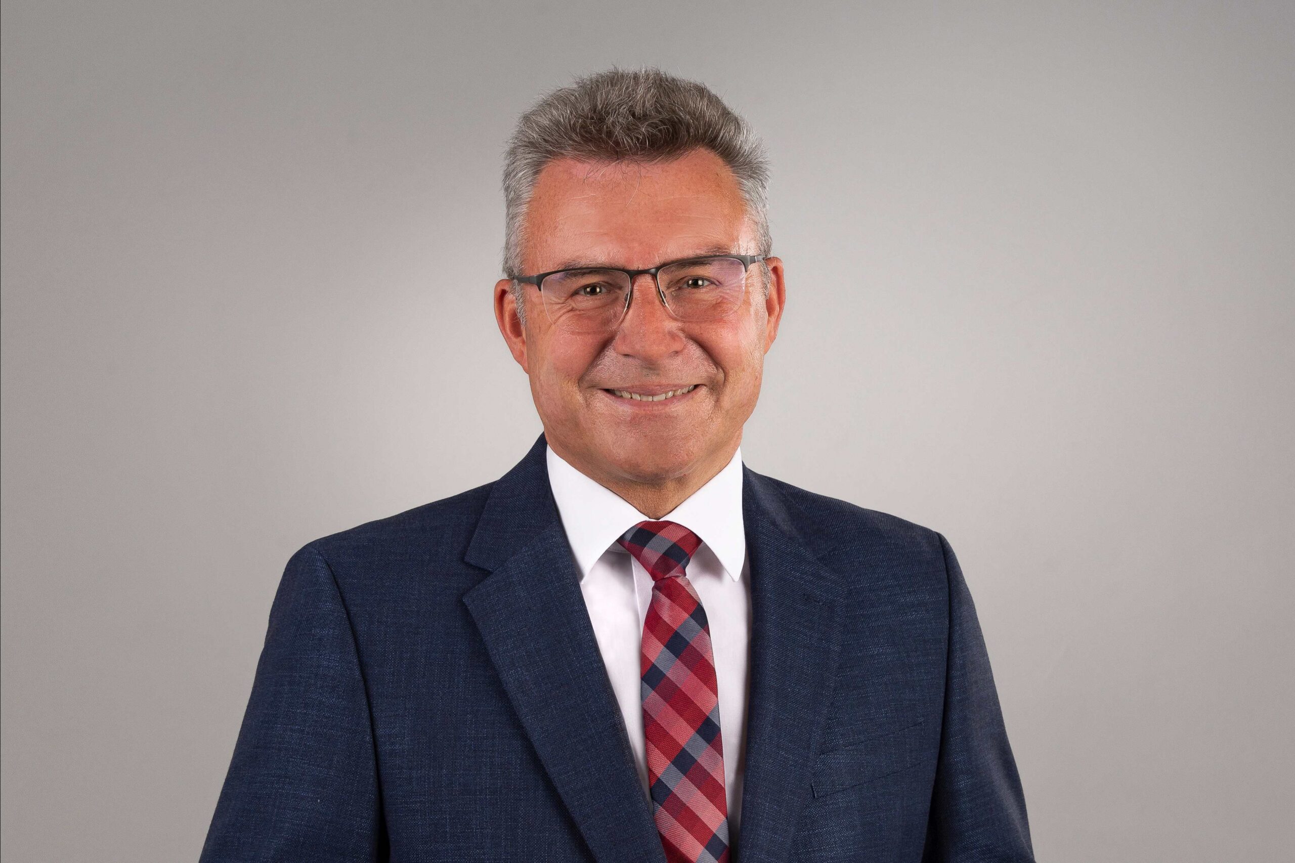 Porträt Landrat Dr. Achim Brötel