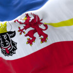 Nahaufnahme der Flagge von Mecklenburg-Vorpommern