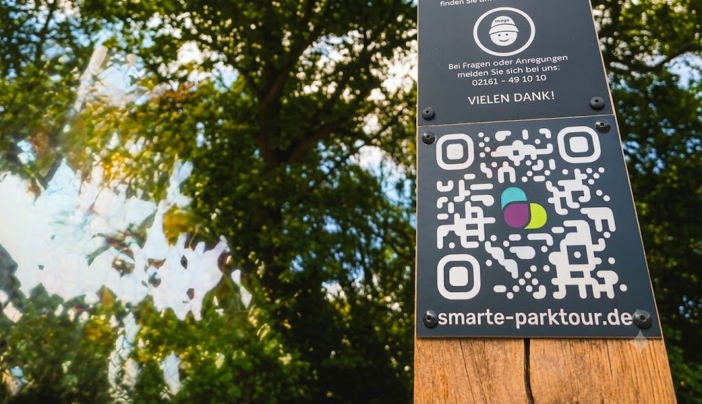 QR-Tafel im Bunten Garten in Mönchengladbach